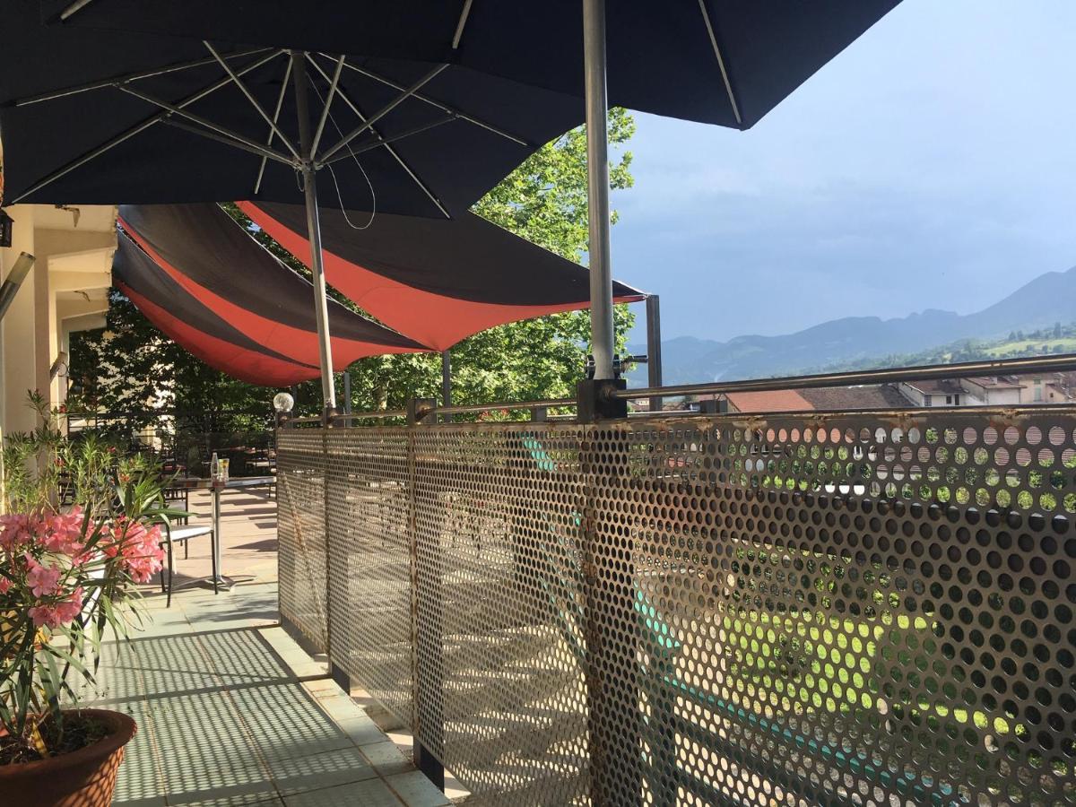 Logis Hotel Restaurant Le Castel Fleuri Saint-Jean-en-Royans Εξωτερικό φωτογραφία